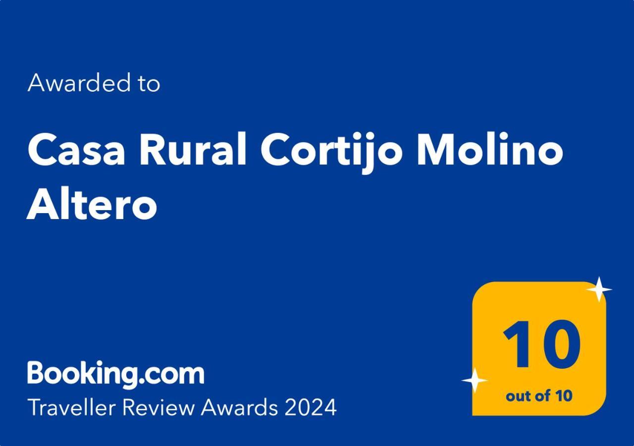 Casa Rural Cortijo Molino Altero เตรเวเลซ ภายนอก รูปภาพ